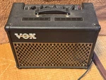 Vox DA20 Guitar Amplifier Transistor With Built-in Effects And Attenuator Used. Price: $693.60.