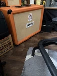 Orange Rocker 32 2-CHANNEL 30-WATT 2X10" Guitar Combo Used. Price: $730.00.
