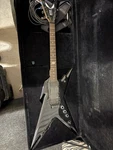Dean Dime Razorback Electric Guitar Black 6 String Right-handed With Gig Bag Used. Price: $600.00.