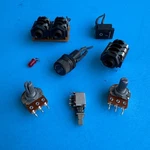 Frs Kramer K-15R Guitar Amp Used Parts: Socket Volume Pot Switch Select. Price: $6.49.