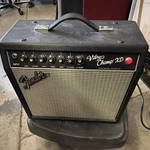 Fender Vibro Champ Xd Pr 736 Combo Guitar Amplifier 5W Vacuum Tube Electric Used. Price: $350.00.