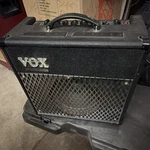 Vox Valvetronix AD30VT Combo Guitar Amplifier 30W Modeling 2-CH 8 Ohm Used. Price: $130.00.
