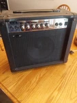 Stagg Watts Ca 20B Bass Guitar Amp With 8" Speaker Black 15 By 13 Inches Used. Price: $59.69.