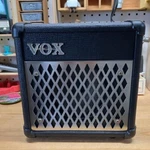 Vox DA5 Battery Powered Compact Guitar Amp Built-in Effects Black Tested Working Used. Price: $132.47.