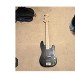 Fender Frontman 10G 10W Solid State Combo Amp, 2-CHANNEL 1-SPEAKER Practice Used. Price: $200.00.