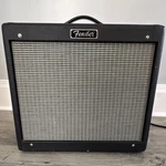 Fender Blues Junior PR-296 15W Vacuum Combo Amp With GT-12AX7 Tubes Used. Price: $410.00.