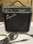Fender Squier SP-10 Portable Amplifier 22W 120V 60HZ Electirc Guitar Used. Price: $18.00.