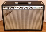 Vintage 1977 Silverface Fender Deluxe Reverb 20 Watt All Tube Guitar Amplifier Used. Price: $2200.00.