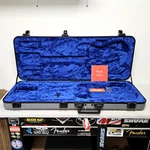 Fender Deluxe Molded Hardshell Case Strat / Tele Electric Guitar Pre-owned. Price: $218.50.