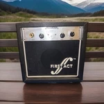 First Compact Mini Guitar Amplifier MA004 ( 8 X7,5 ) Used. Price: $15.00.