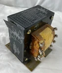 Vtg Peavey Electronics Auto-match Ii Amp Transformer 400W 705-18737 Used. Price: $75.00.